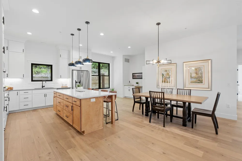 5742 Shady Oak Road S #7 Minnetonka, MN 55343