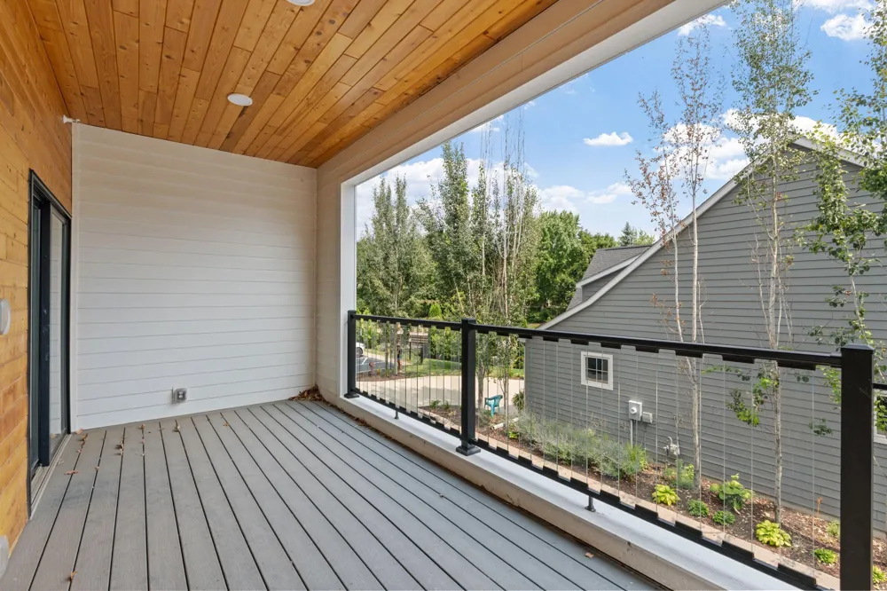 5742 Shady Oak Road S #7 Minnetonka, MN 55343