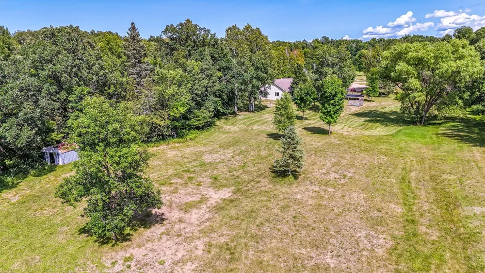 19400 Woodland Circle Detroit Lakes, MN 56501