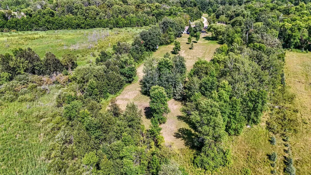 19400 Woodland Circle Detroit Lakes, MN 56501