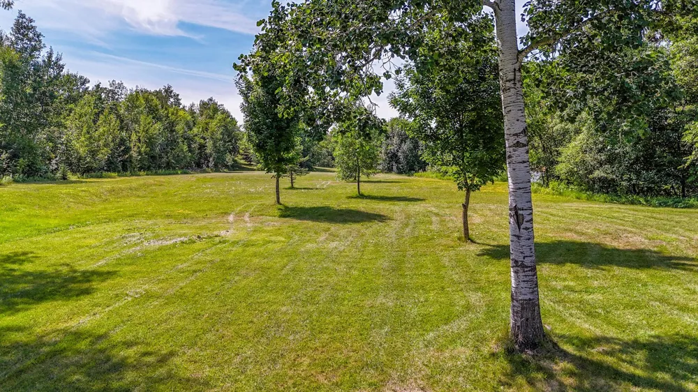 19400 Woodland Circle Detroit Lakes, MN 56501
