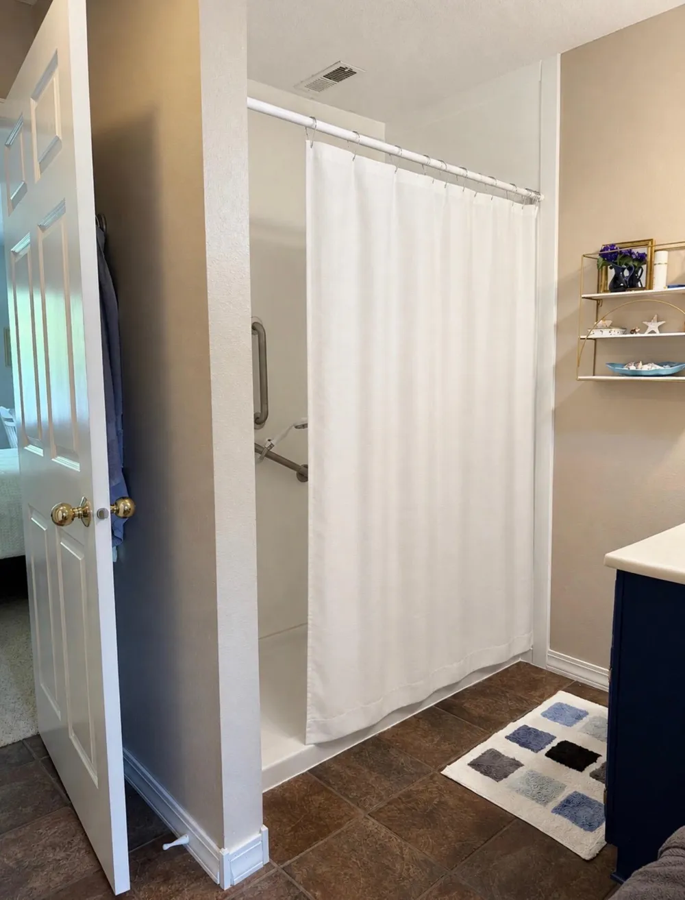 19400 Woodland Circle Detroit Lakes, MN 56501