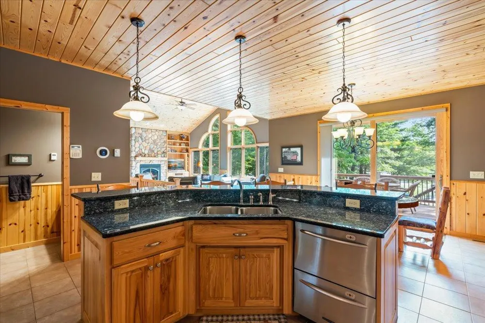 37003 Staley Lane Crosslake, MN 56442