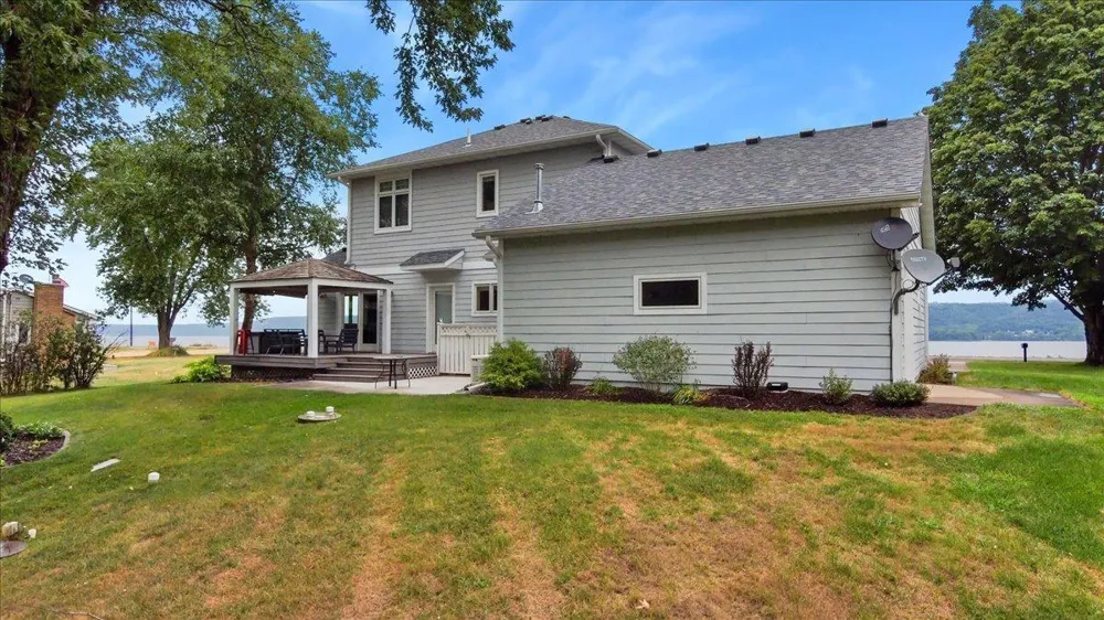 32297 Lakeview Drive Lake City, MN 55041