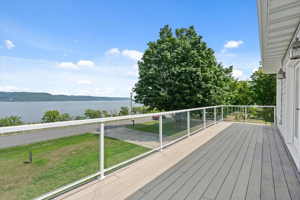 32297 Lakeview Drive Lake City, MN 55041