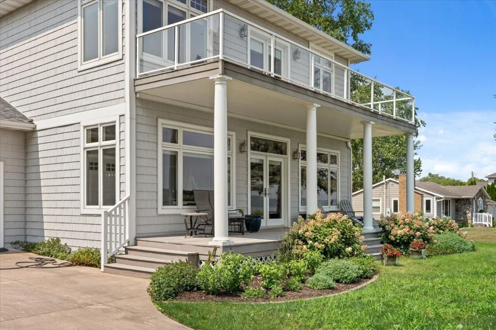 32297 Lakeview Drive Lake City, MN 55041