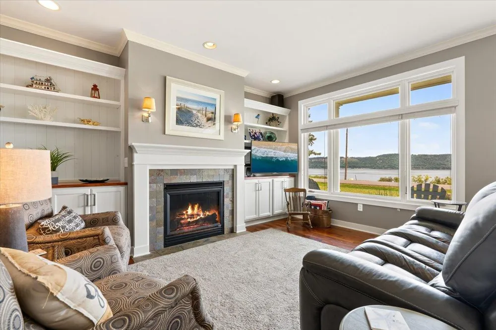 32297 Lakeview Drive Lake City, MN 55041