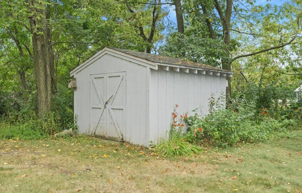 32297 Lakeview Drive Lake City, MN 55041
