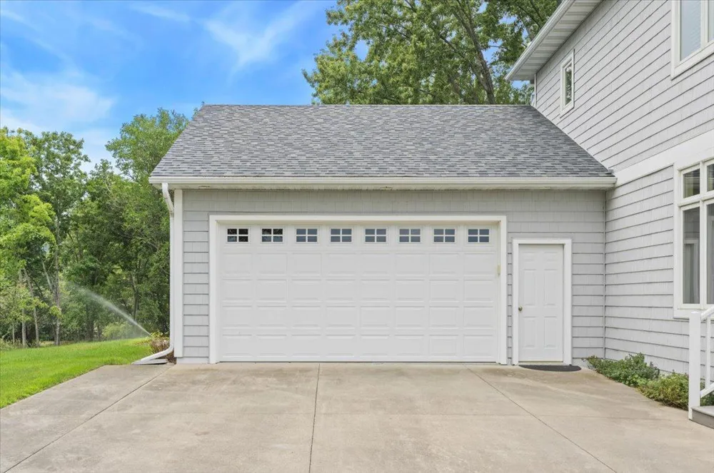 32297 Lakeview Drive Lake City, MN 55041