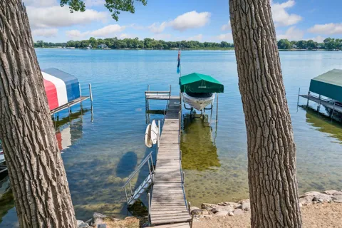 4941 Island View Drive