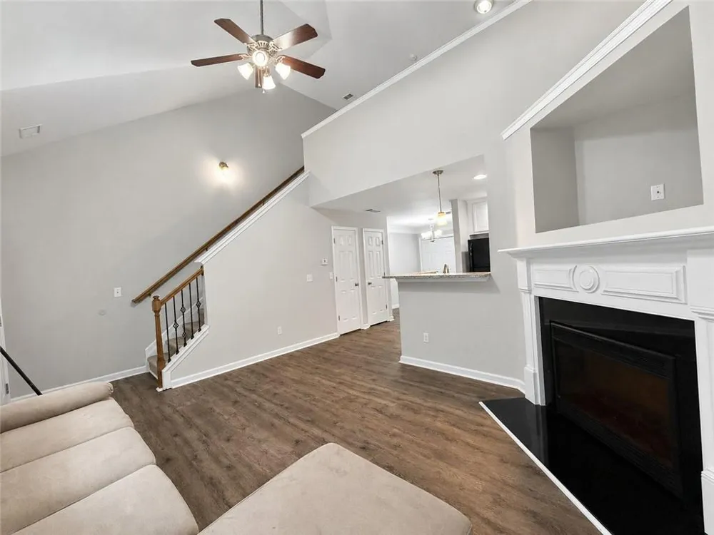 2184 Olmadison View South Fulton, GA 30349