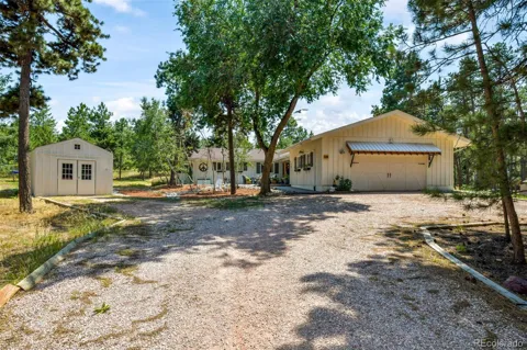 435 Wolverine Way