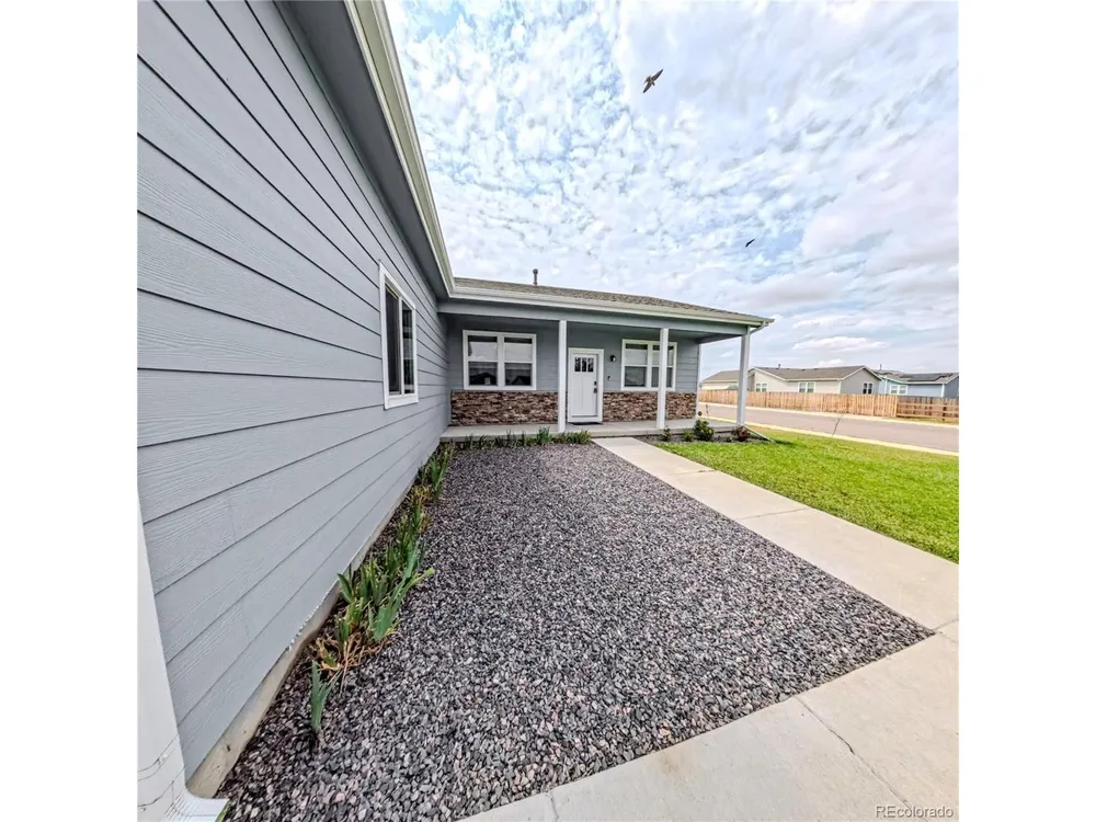 447 S 3rd Avenue Deer Trail, CO 80105
