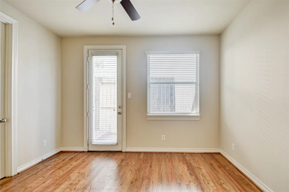2731 Sherwin Street Houston, TX 77007