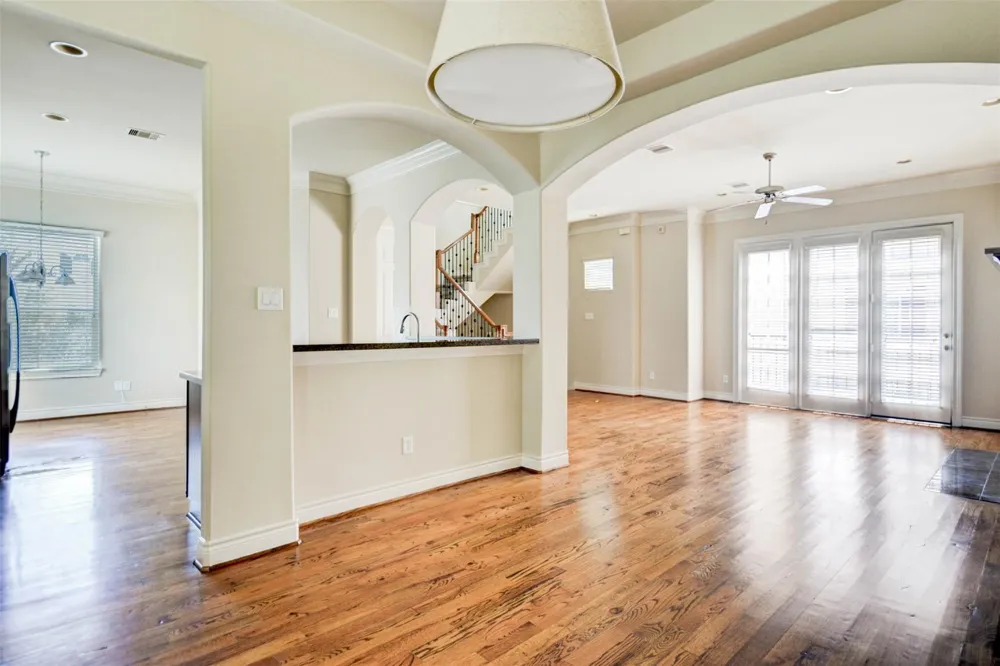 2731 Sherwin Street Houston, TX 77007