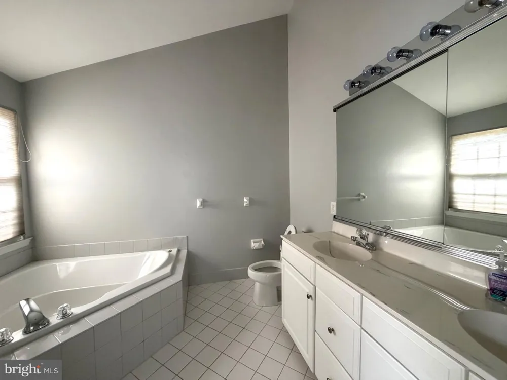 45 PALMER DRIVE Moorestown, NJ 08057