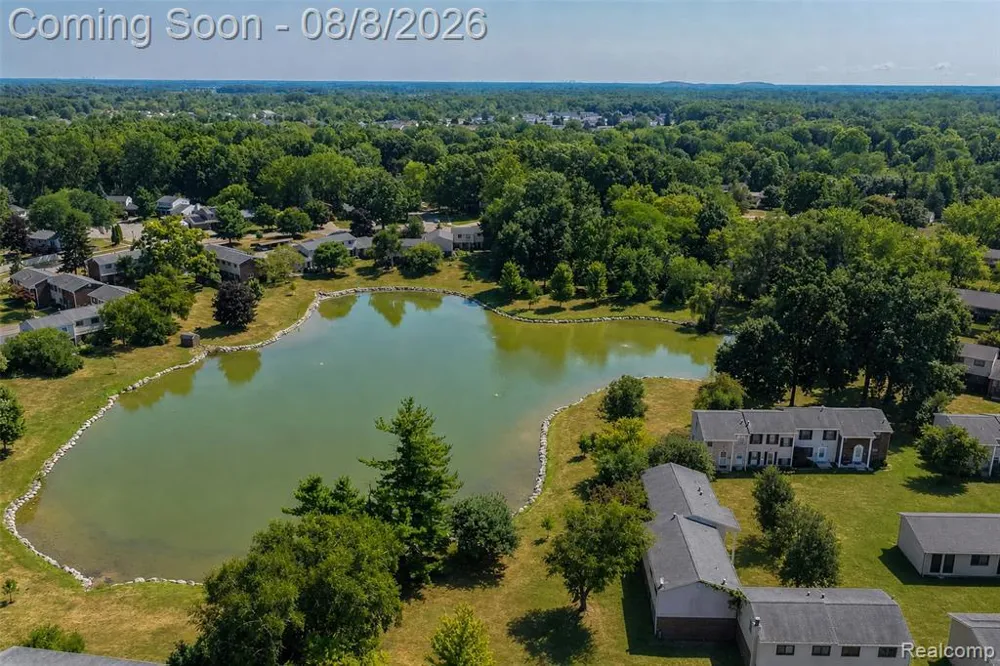 8358 Lakeview Court Ypsilanti, MI 48198