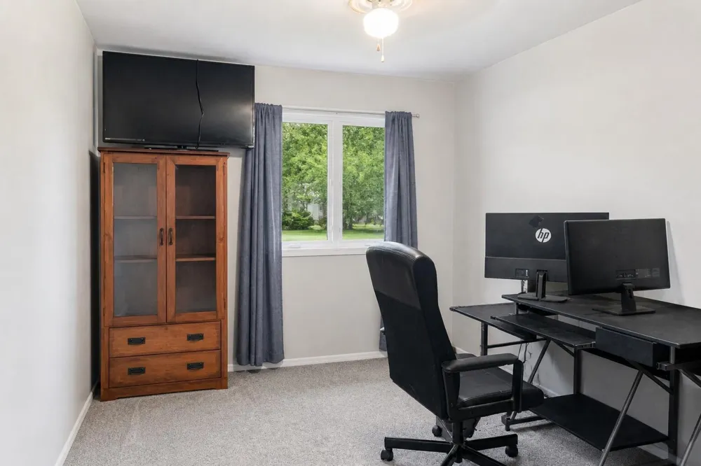 8358 Lakeview Court Ypsilanti, MI 48198