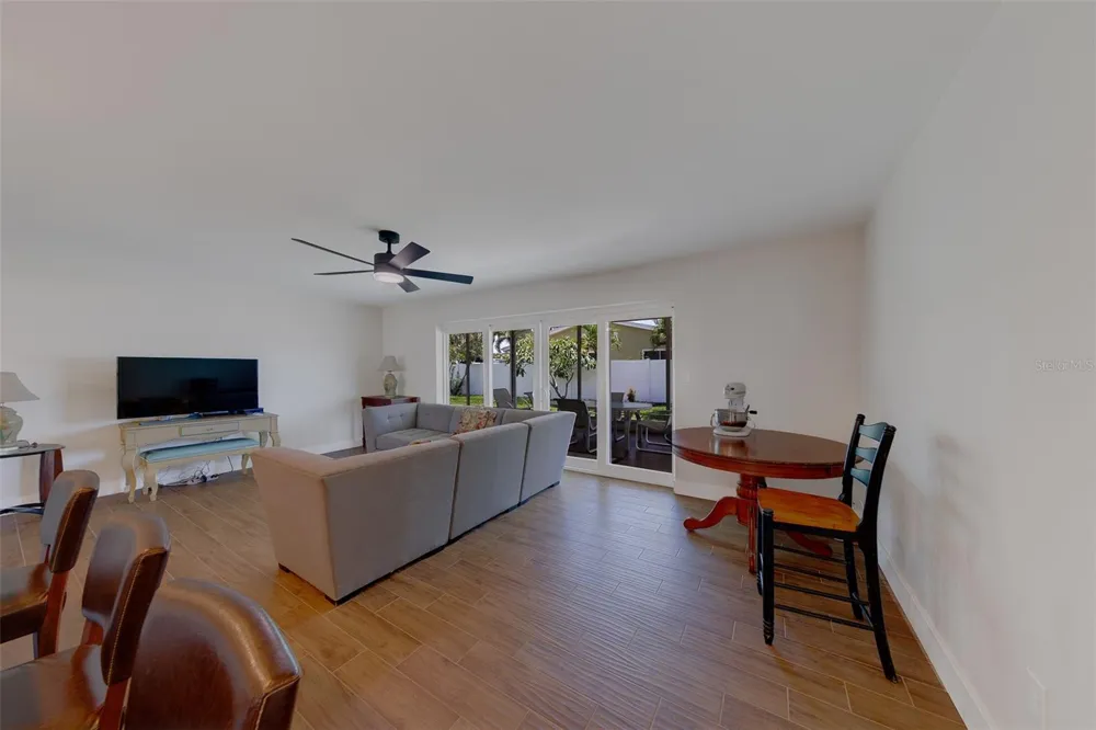 11602 GROVE STREET Seminole, FL 33772