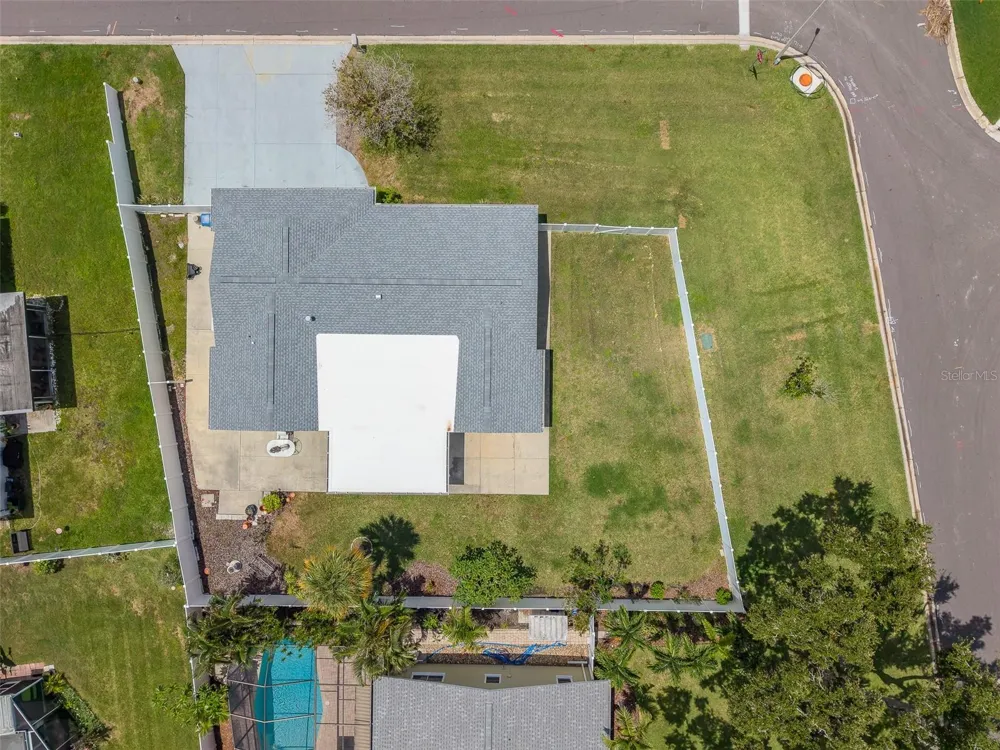 11602 GROVE STREET Seminole, FL 33772