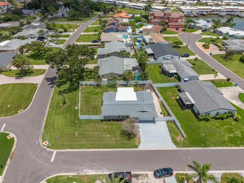 11602 GROVE STREET Seminole, FL 33772