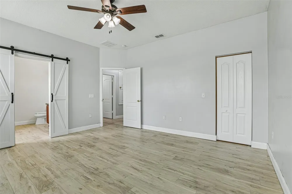 4362 SUN CENTER ROAD Mulberry, FL 33860
