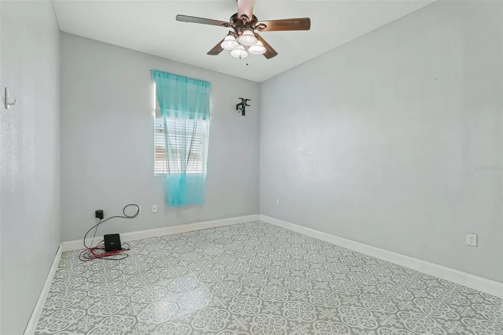 4362 SUN CENTER ROAD Mulberry, FL 33860
