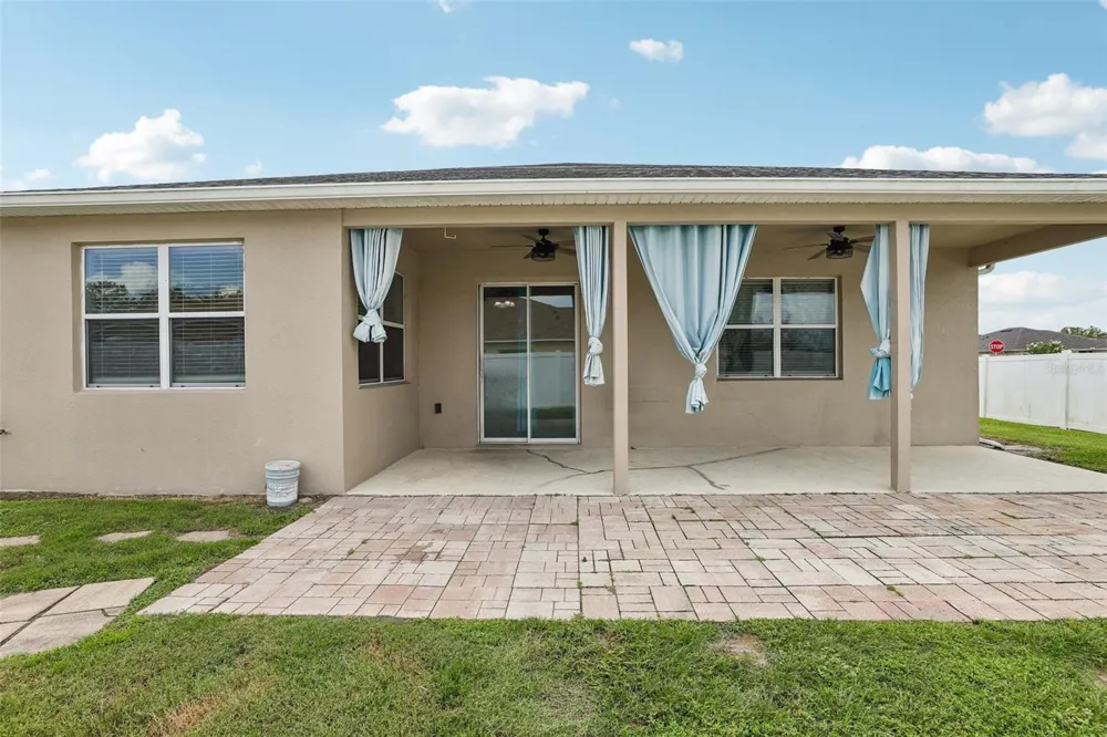 4362 SUN CENTER ROAD Mulberry, FL 33860