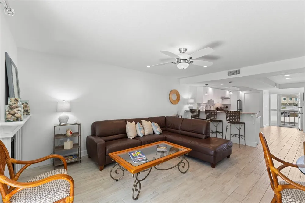 433 S PAULA DRIVE #28 Dunedin, FL 34698