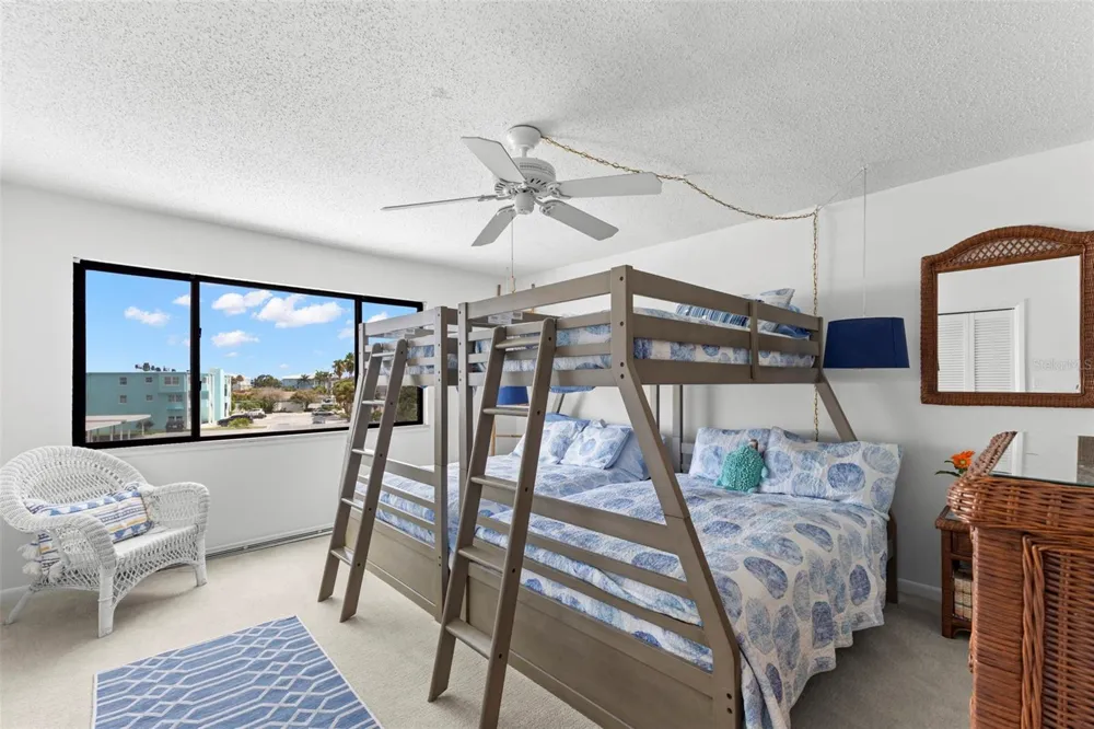 433 S PAULA DRIVE #28 Dunedin, FL 34698