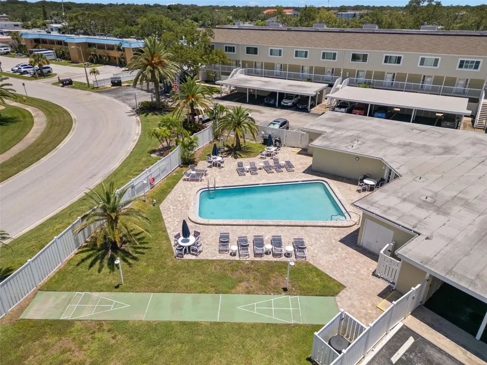 433 S PAULA DRIVE #28 Dunedin, FL 34698
