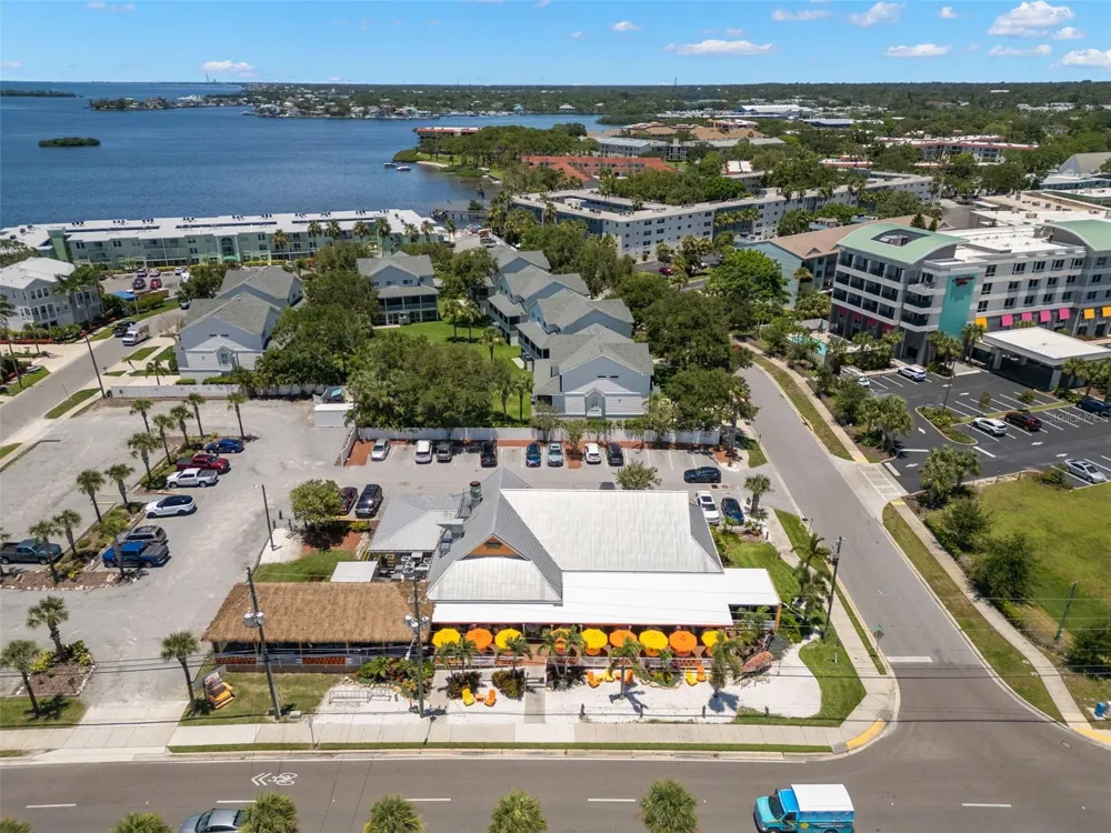 433 S PAULA DRIVE #28 Dunedin, FL 34698