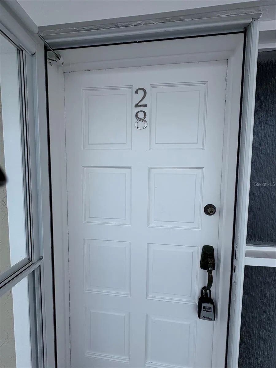 433 S PAULA DRIVE #28 Dunedin, FL 34698