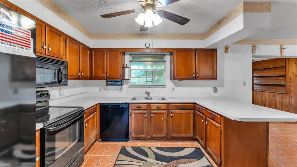 4104 E COUNTY ROAD 540A Lakeland, FL 33813