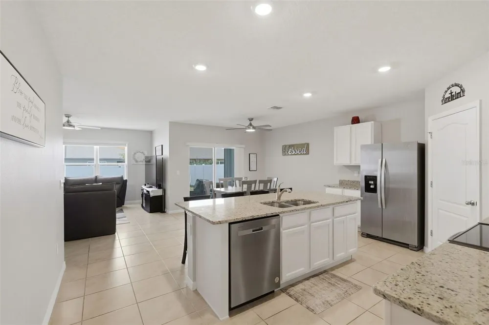 2561 HARMONIA HAMMOCK RD Harmony, FL 34773