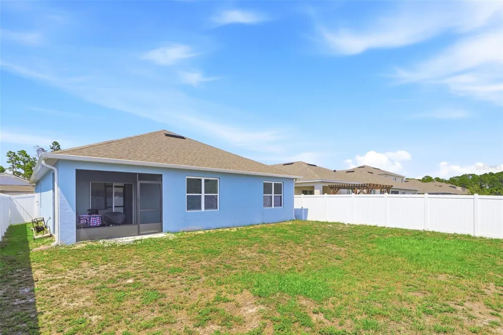 2561 HARMONIA HAMMOCK RD Harmony, FL 34773