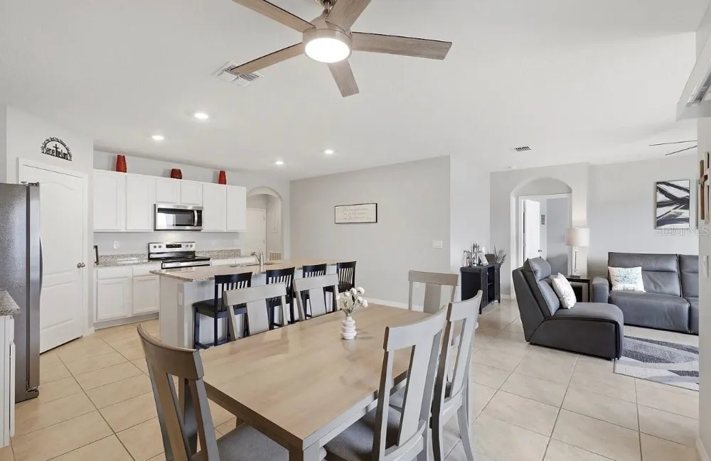 2561 HARMONIA HAMMOCK RD Harmony, FL 34773