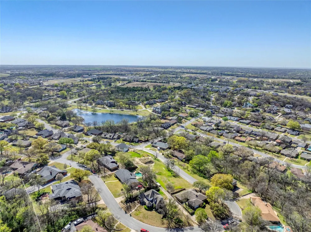 317 Arapaho W Sherman, TX 75092