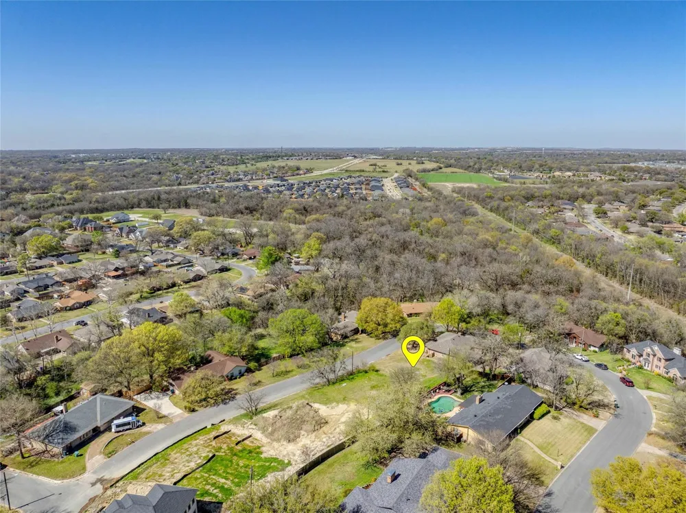 317 Arapaho W Sherman, TX 75092