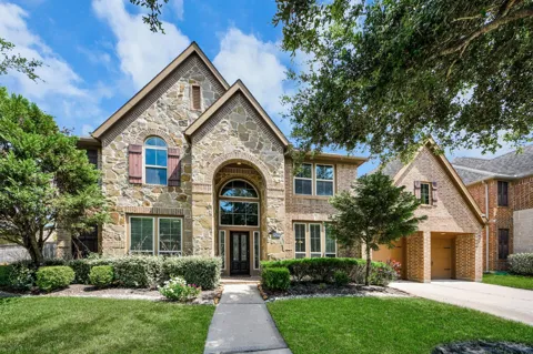 13617 Fountain Mist Drive