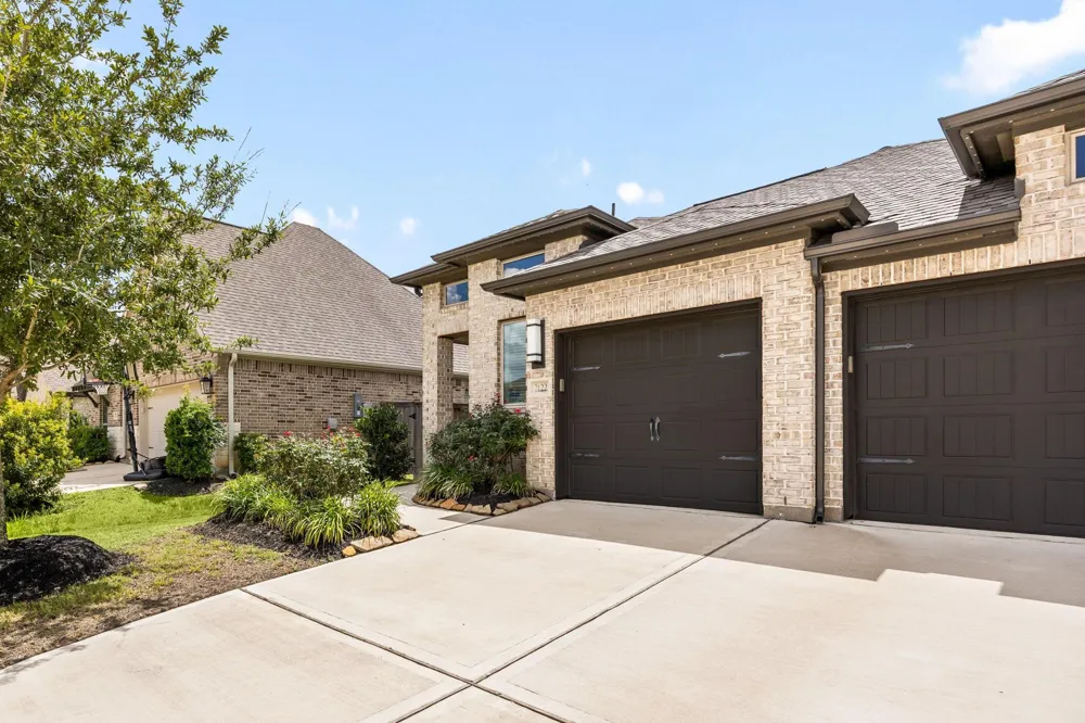 2122 Germander Lane Fulshear, TX 77423
