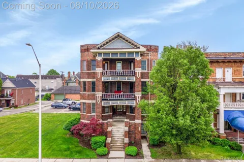 242 E PALMER STREET #4