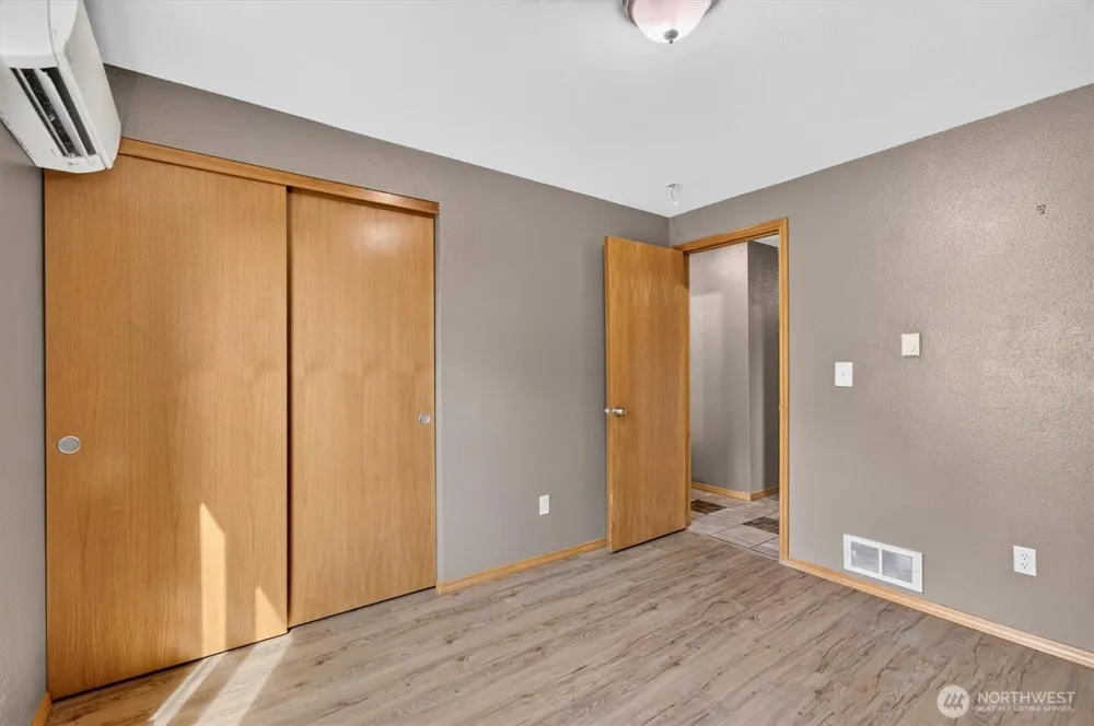 185 Westside Highway Vader, WA 98593