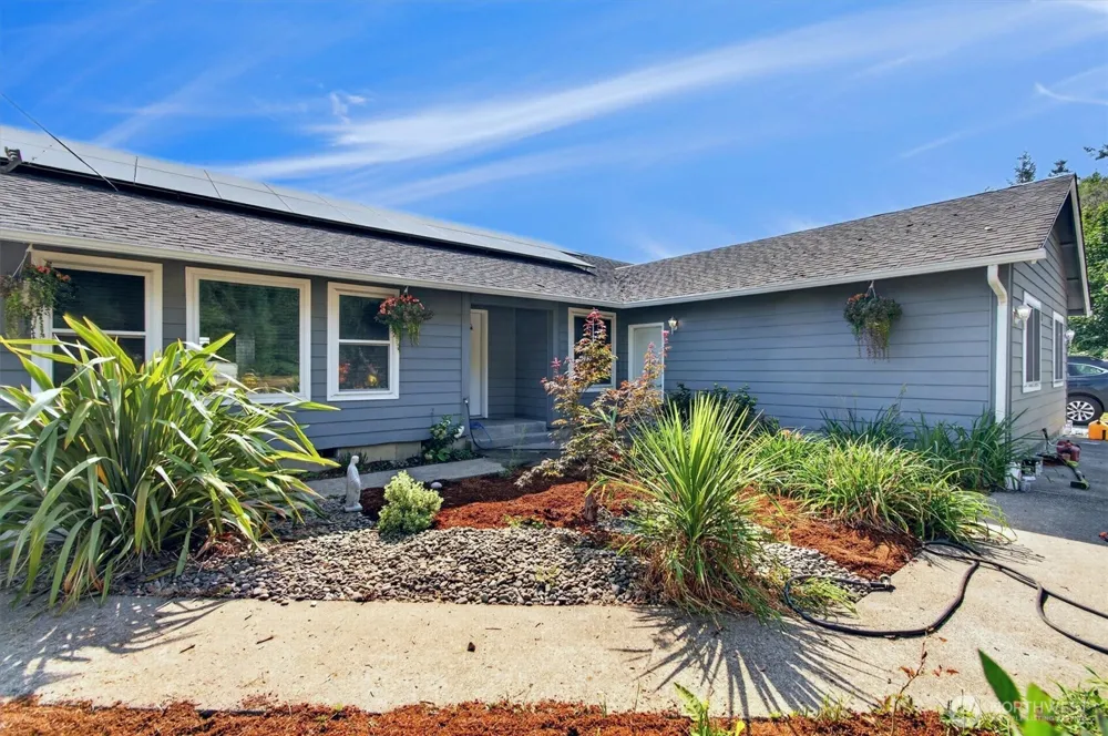 185 Westside Highway Vader, WA 98593