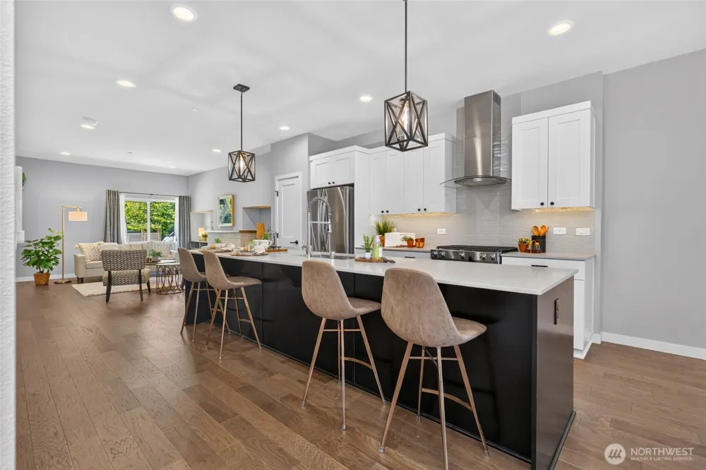 1078 Cabin Creek Lane SW Issaquah, WA 98027