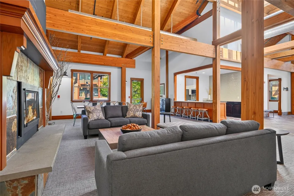 1078 Cabin Creek Lane SW Issaquah, WA 98027
