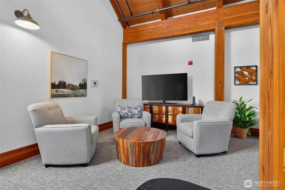 1078 Cabin Creek Lane SW Issaquah, WA 98027