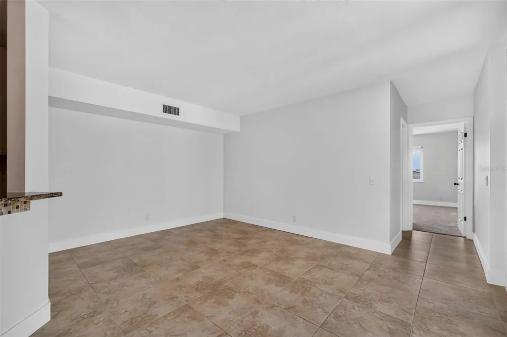 5541 PUERTA DEL SOL BOULEVARD S #412 St Petersburg, FL 33715