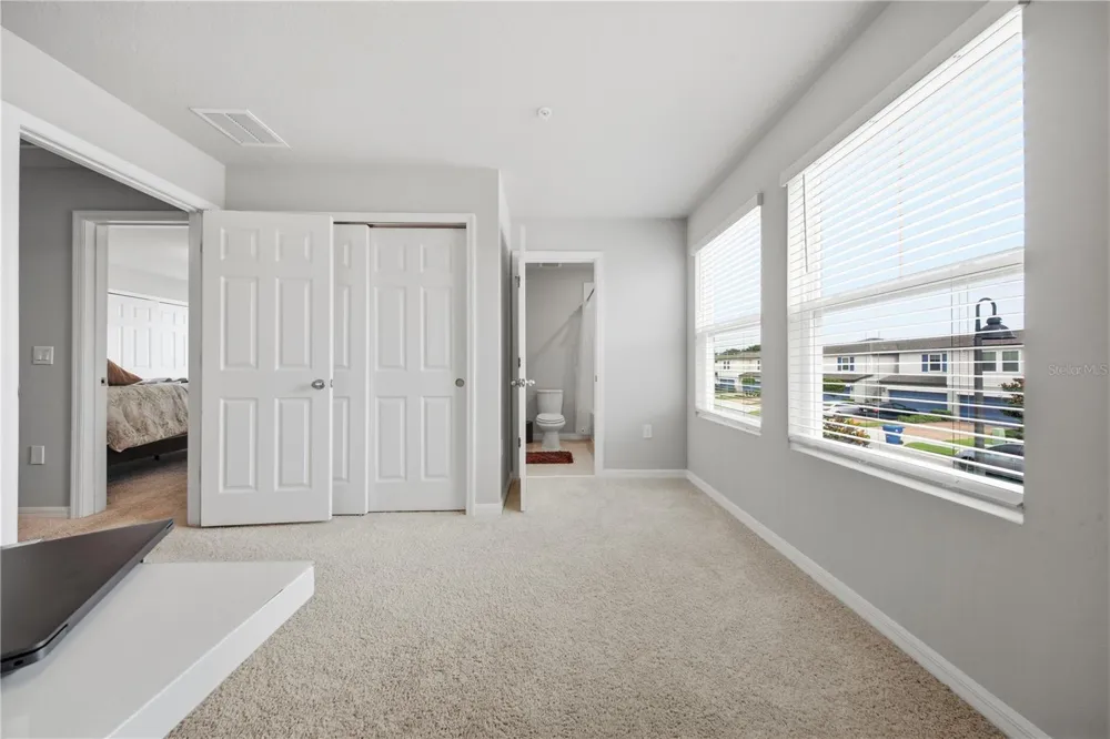 959 ROBIN HOLLY STREET Ocoee, FL 34761