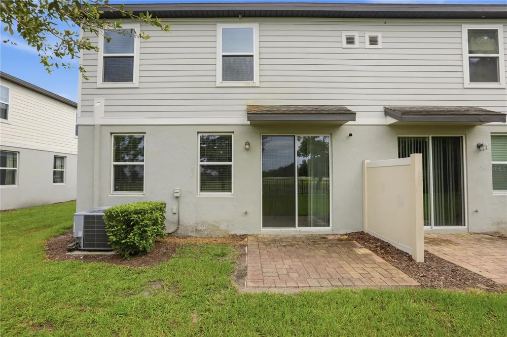 959 ROBIN HOLLY STREET Ocoee, FL 34761